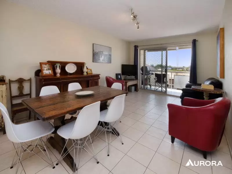 6/145 Windermere Road, Hamilton Leased by Aurora Property - image 2