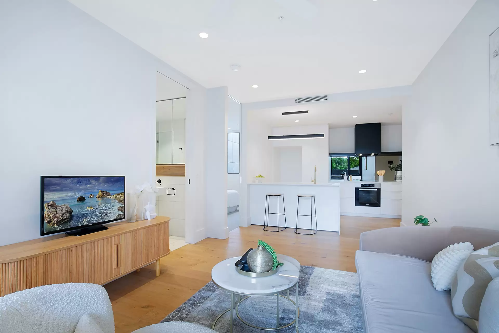 205/14 Ella Street, Newstead Sold by Aurora Property - image 1