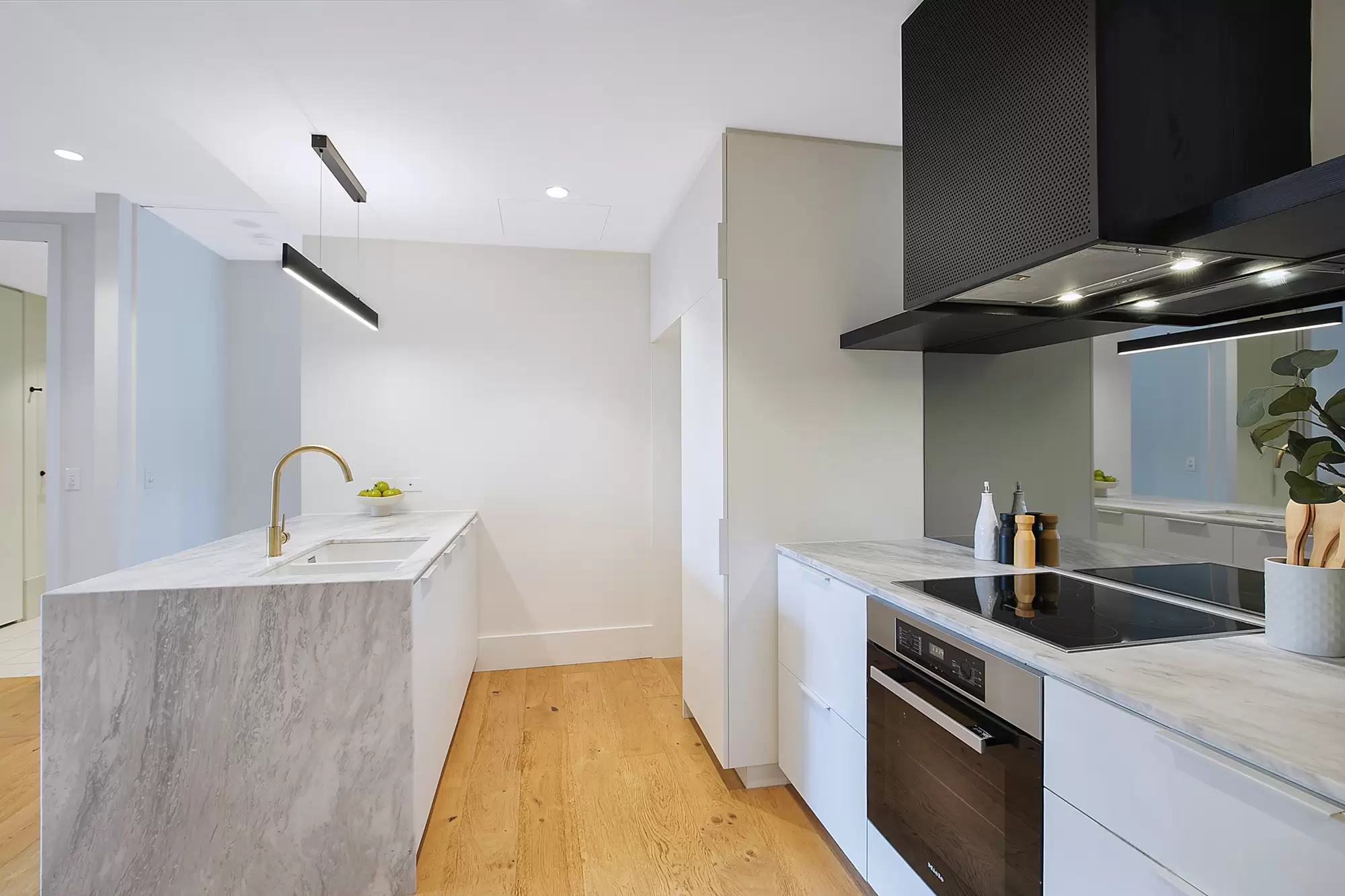 205/14 Ella Street, Newstead Sold by Aurora Property - image 2