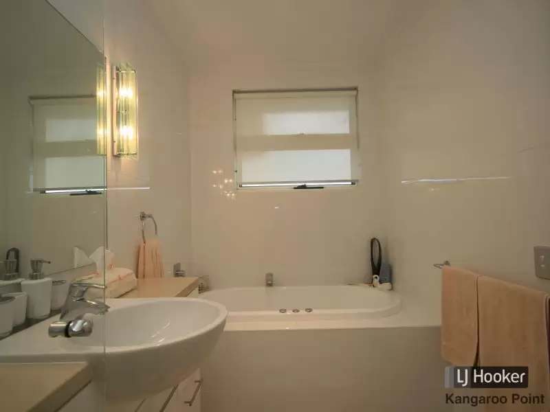 12/88 Lockerbie Street, Kangaroo Point Leased by Aurora Property - image 8
