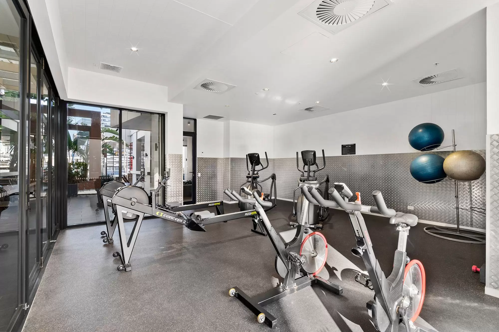 21305/28 Merivale Street, South Brisbane Sold by Aurora Property - image 16