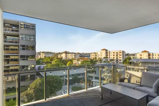 1065/36 Evelyn Street, Newstead Sold by Aurora Property