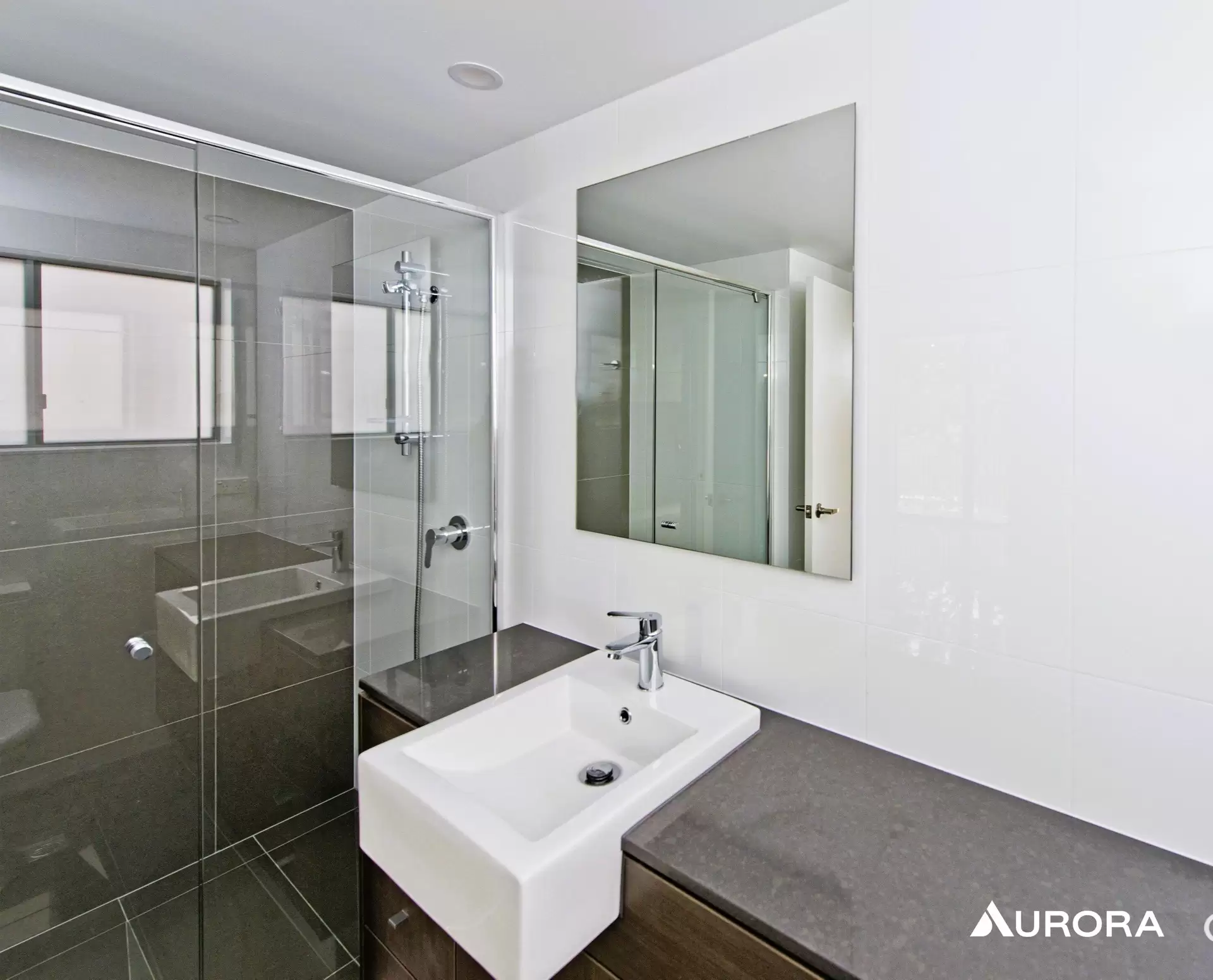 5/160 Herston Rd, Herston Leased by Aurora Property - image 1