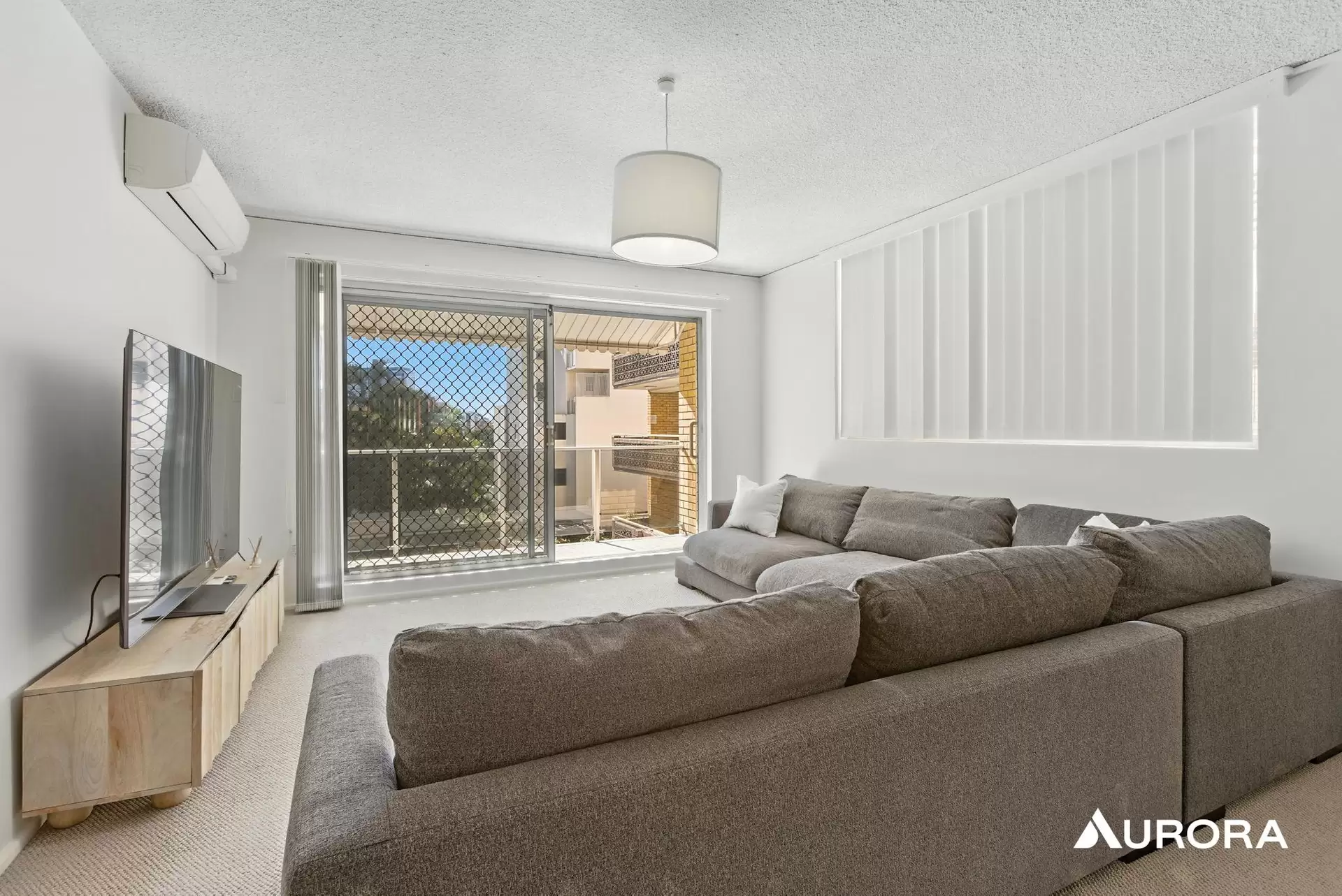 8/34 Park Avenue, East Brisbane Leased by Aurora Property - image 1