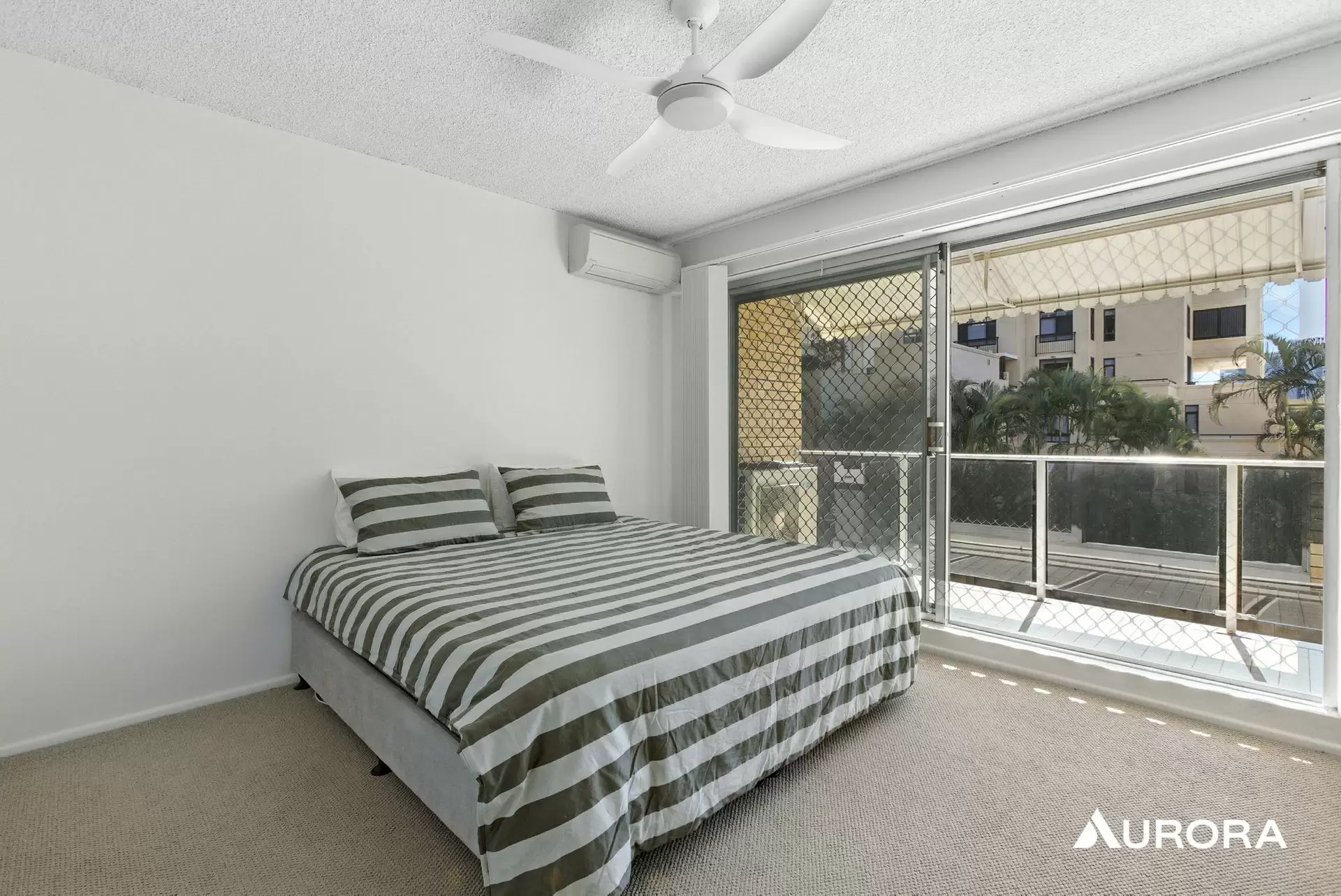 8/34 Park Avenue, East Brisbane Leased by Aurora Property - image 1