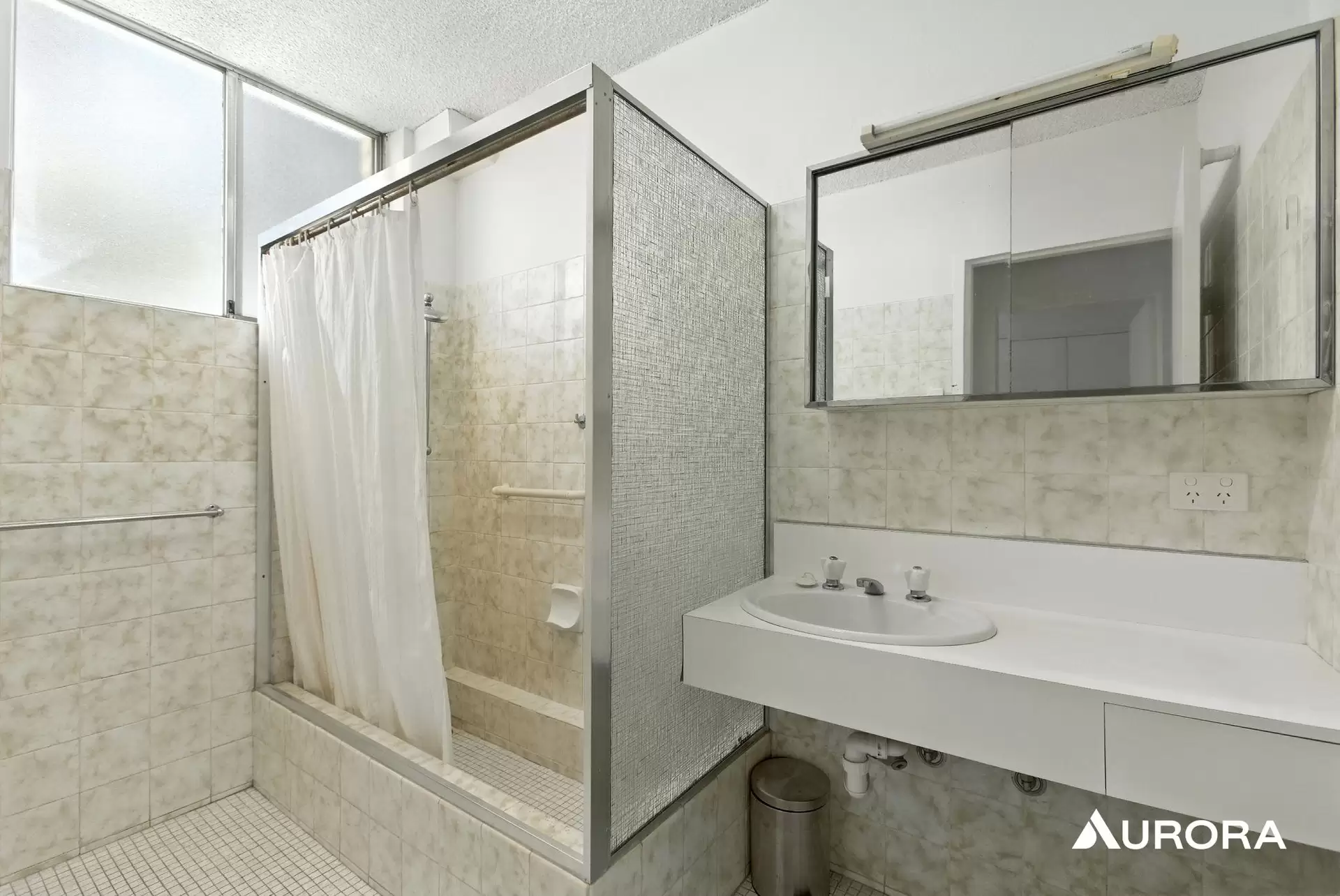 8/34 Park Avenue, East Brisbane Leased by Aurora Property - image 1