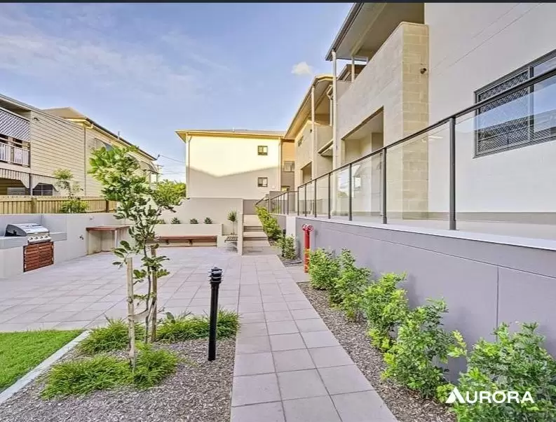 17/71 Dansie Street, Greenslopes For Lease by Aurora Property - image 1