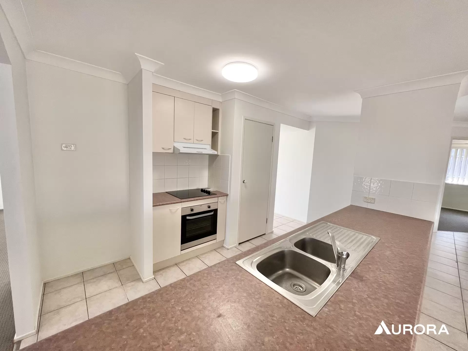 69 Hailey Drive, Birkdale Leased by Aurora Property - image 1