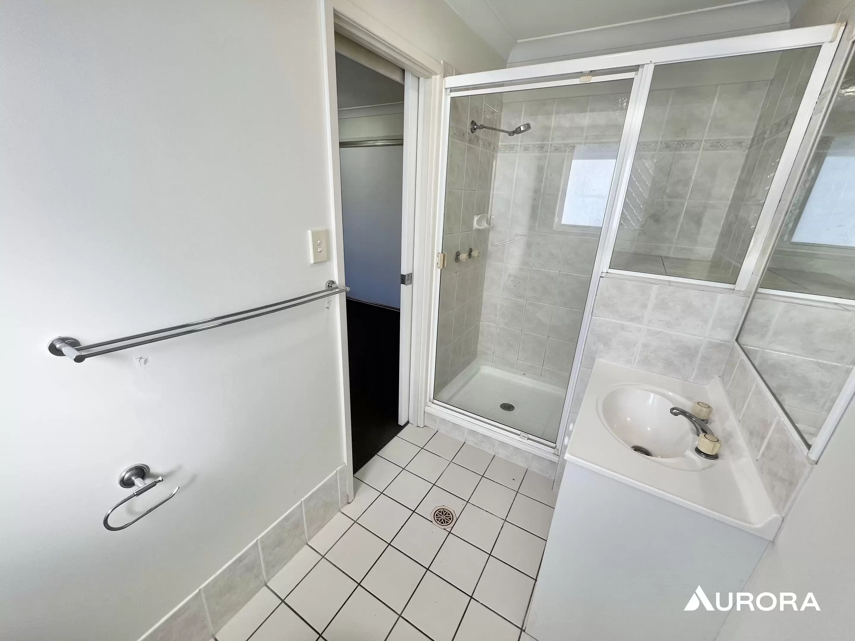 69 Hailey Drive, Birkdale Leased by Aurora Property - image 9