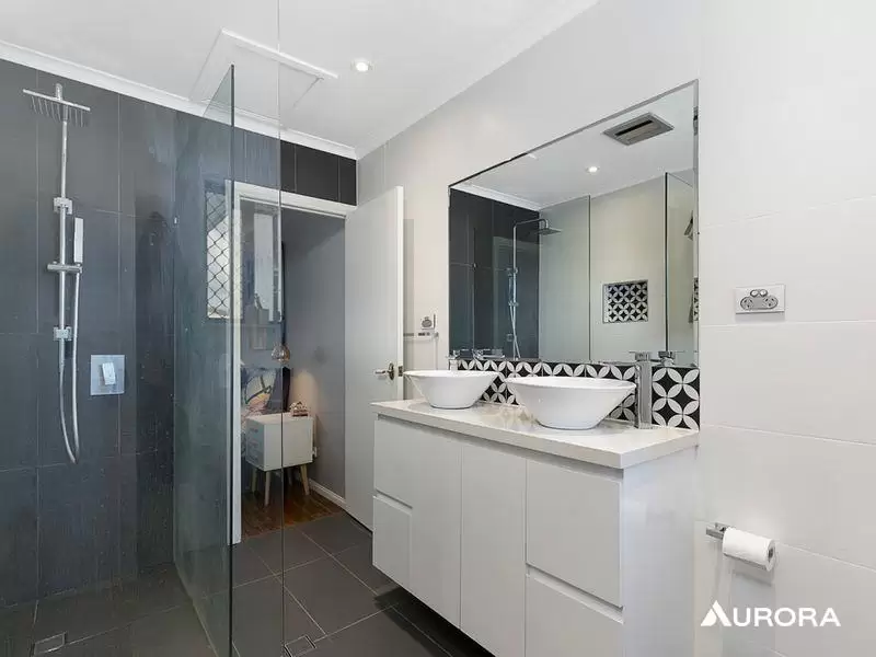 2/23 Jamieson Street, Bulimba Leased by Aurora Property - image 7