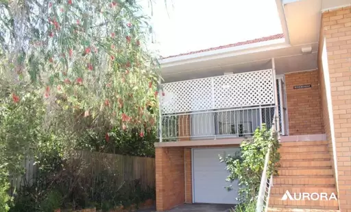 2/570 Old Cleveland Road, Camp Hill Leased by Aurora Property