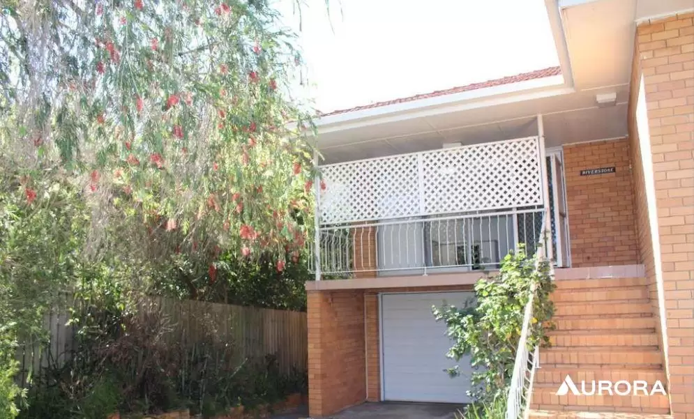 2/570 Old Cleveland Road, Camp Hill Leased by Aurora Property - image 1