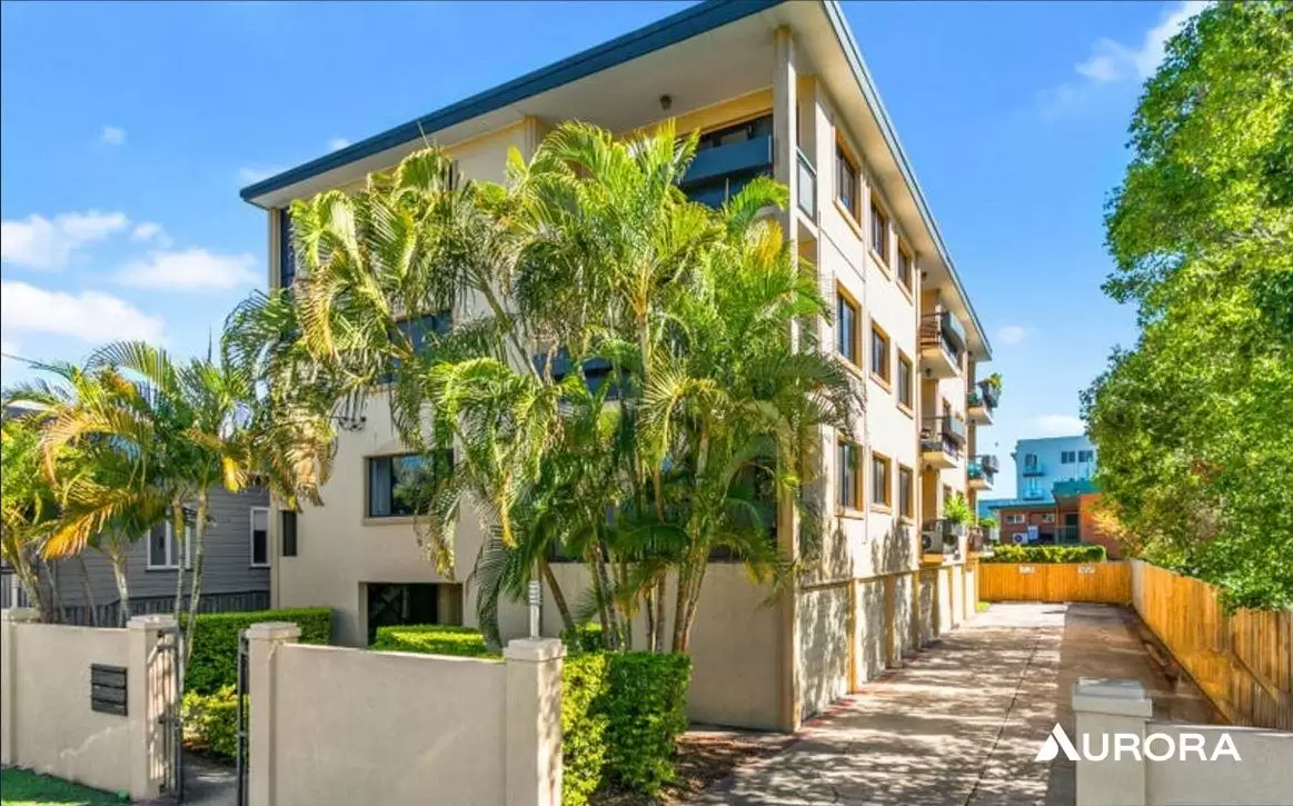 1/70 Latrobe Street, East Brisbane Leased by Aurora Property - image 1