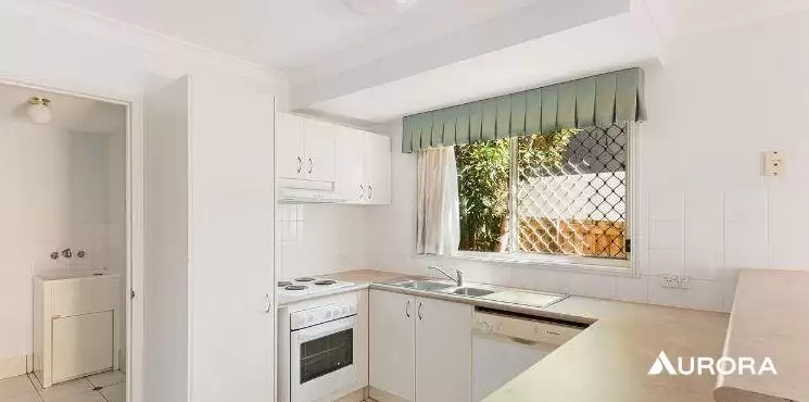 3/29 Jones Rd, Carina Heights Leased by Aurora Property - image 3