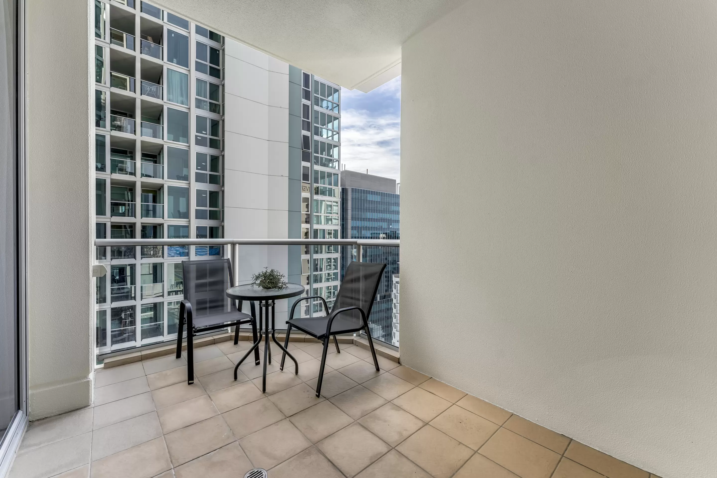 3205/70 Mary Street, Brisbane Sold by Aurora Property - image 5