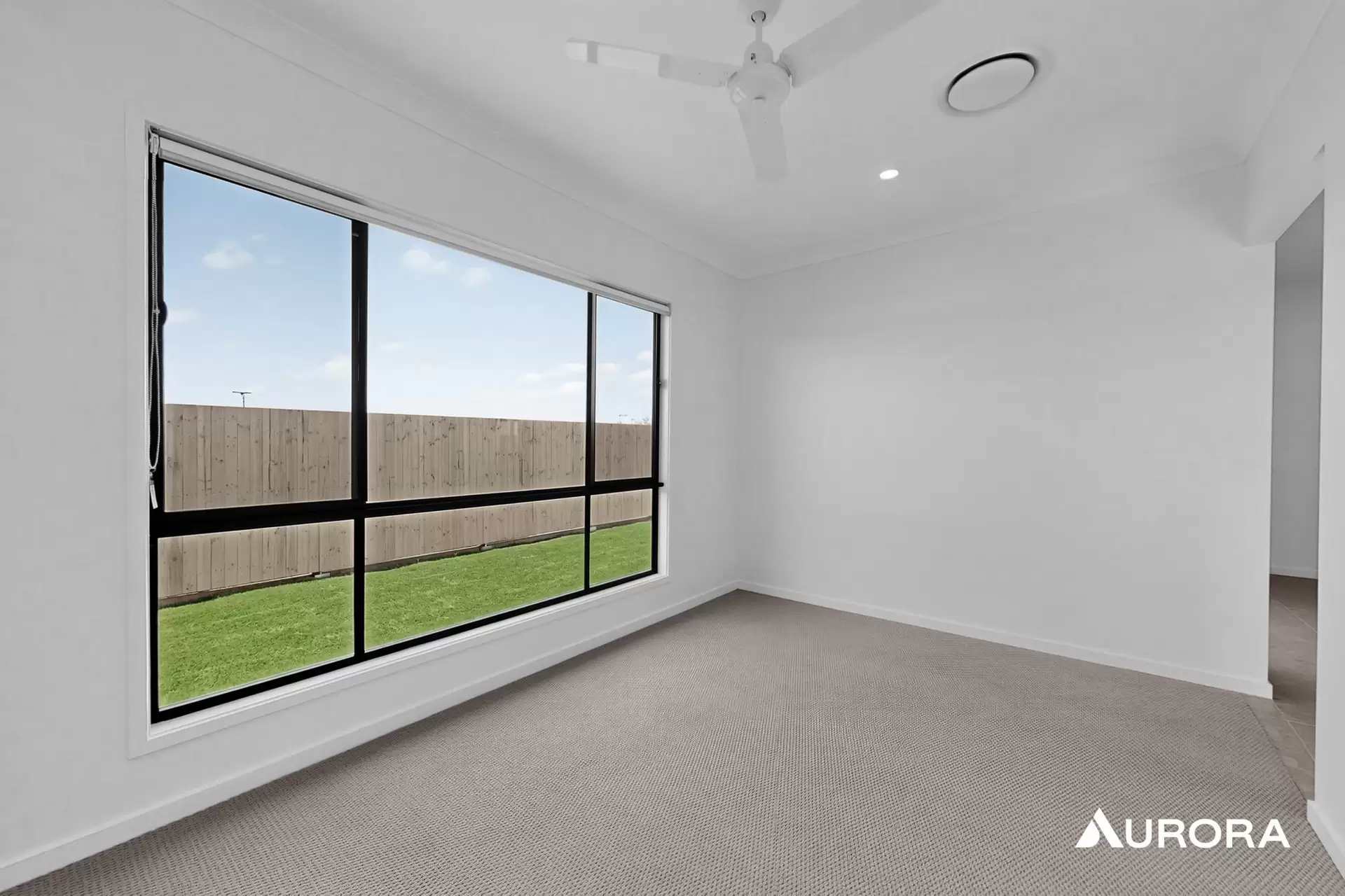 10 Greenside Street, Victoria Point For Lease by Aurora Property - image 1