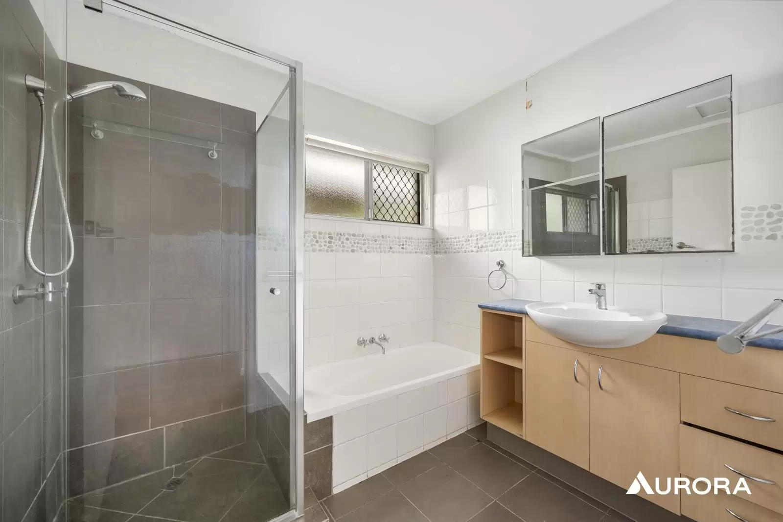 55 Geelong Street, East Brisbane Leased by Aurora Property - image 8