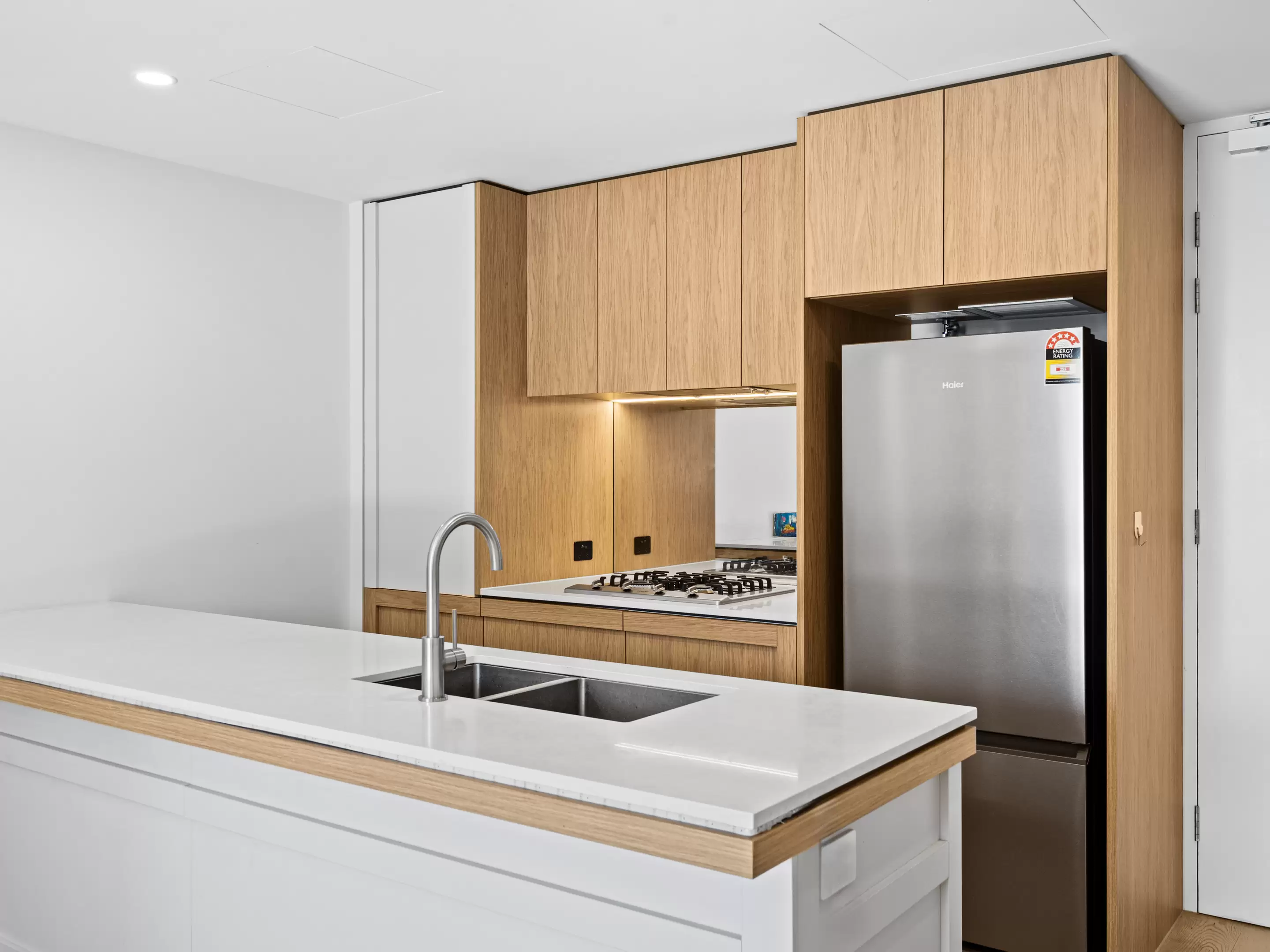 51003/21 Mollison Street, West End Sold by Aurora Property - image 2