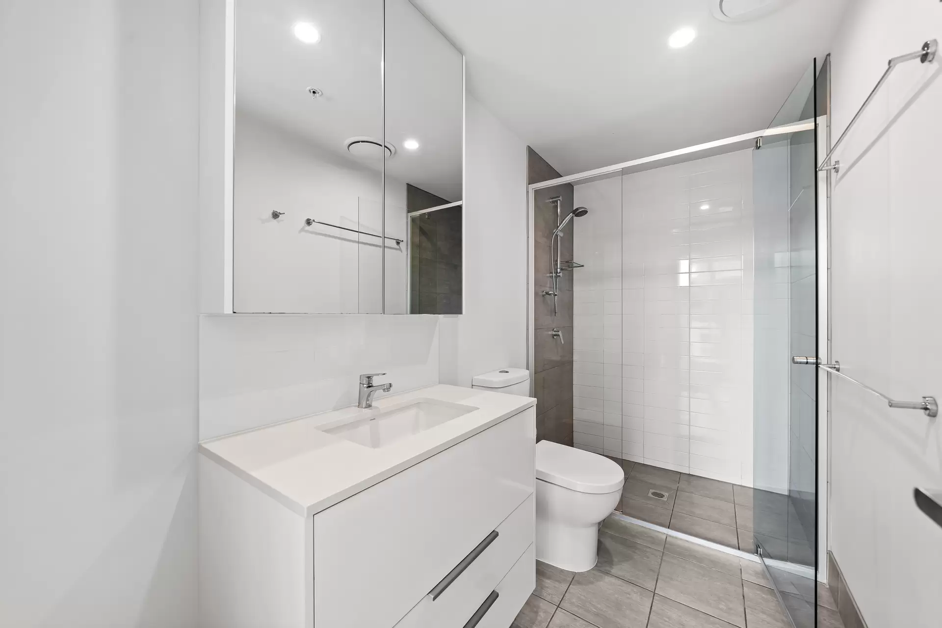 810/977 Ann Street, Fortitude Valley Sold by Aurora Property - image 1