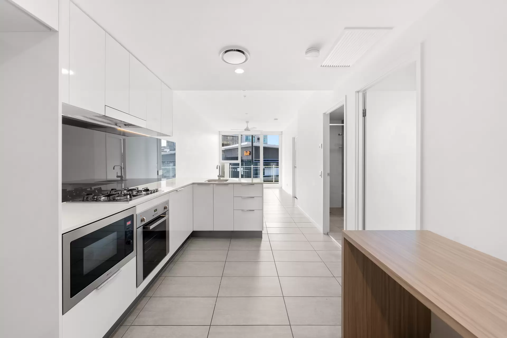 810/977 Ann Street, Fortitude Valley Sold by Aurora Property - image 1