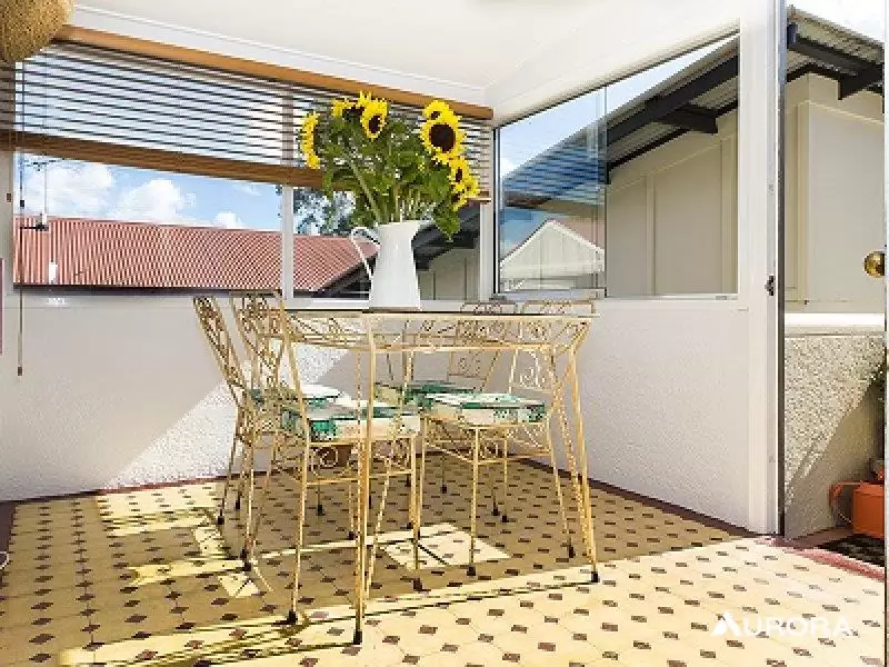 2/430 Sandgate Road, Albion Leased by Aurora Property - image 2