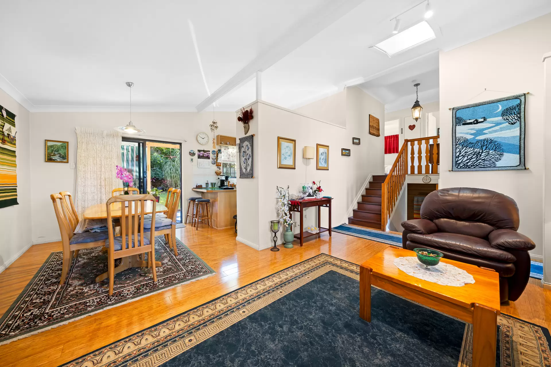 2 Rholanda Crescent, Springwood Sold by Aurora Property - image 1