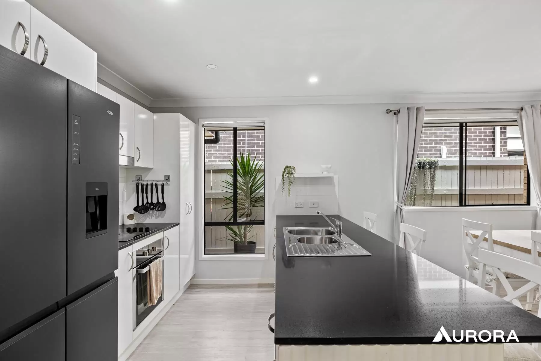 11 Swansea Circuit, Redland Bay Leased by Aurora Property - image 4