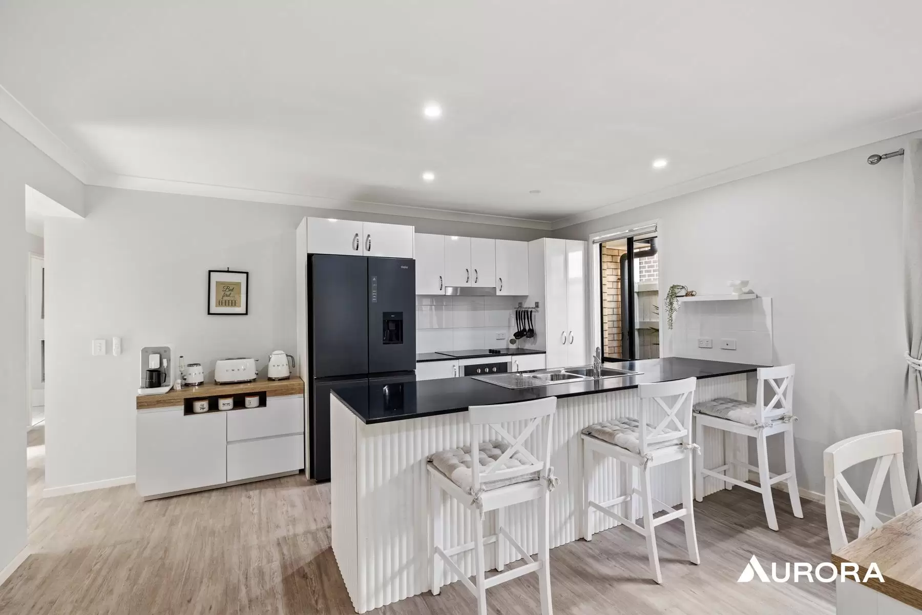 11 Swansea Circuit, Redland Bay Leased by Aurora Property - image 5
