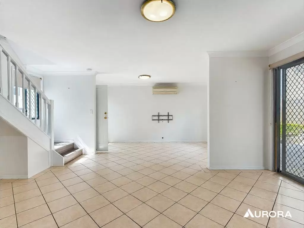 5/80-82 Wallace Street, Chermside Leased by Aurora Property - image 5