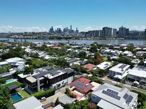49 Birkalla Street, Bulimba Sold by Aurora Property