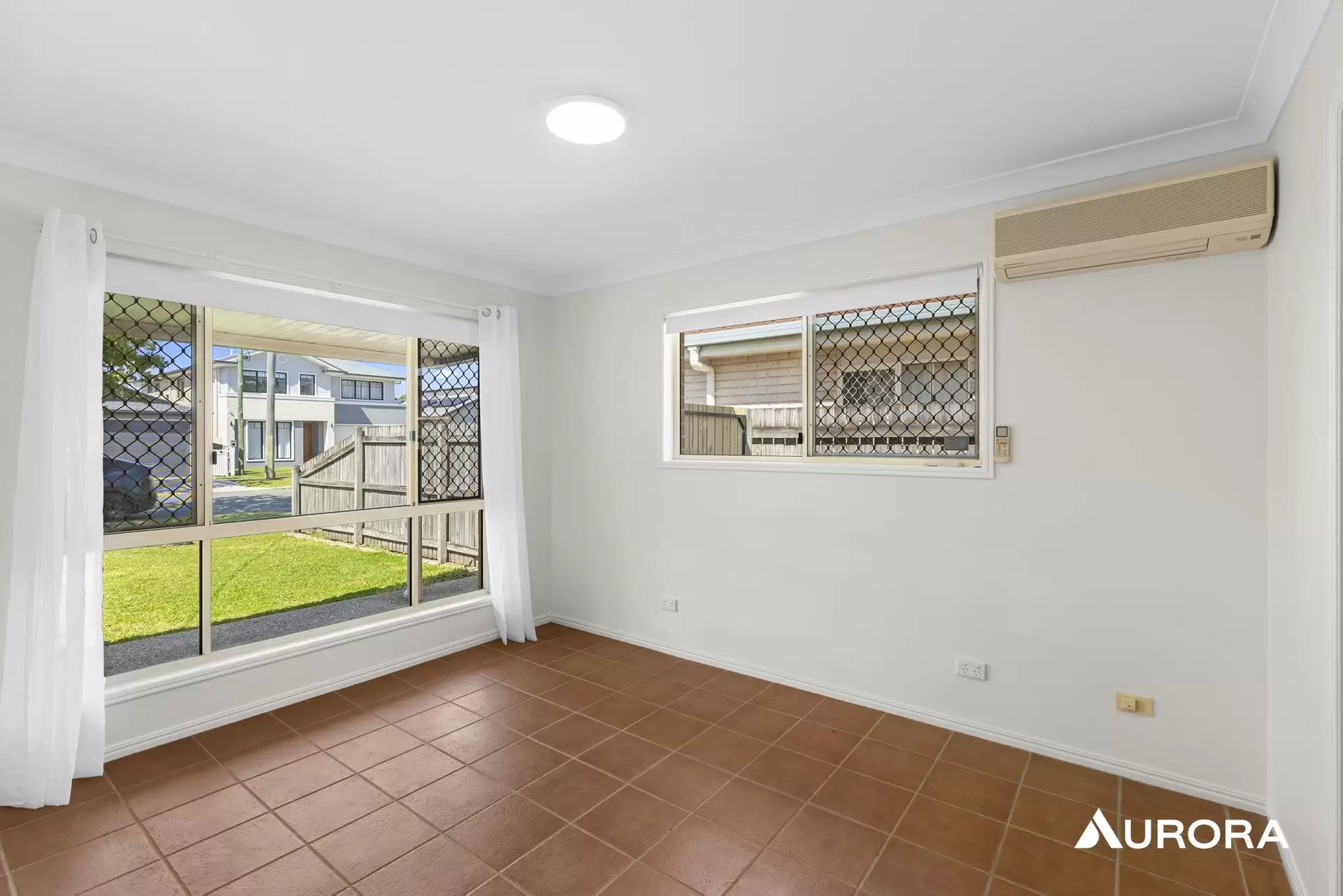 122 Glen Holm Street, Mitchelton Leased by Aurora Property - image 1