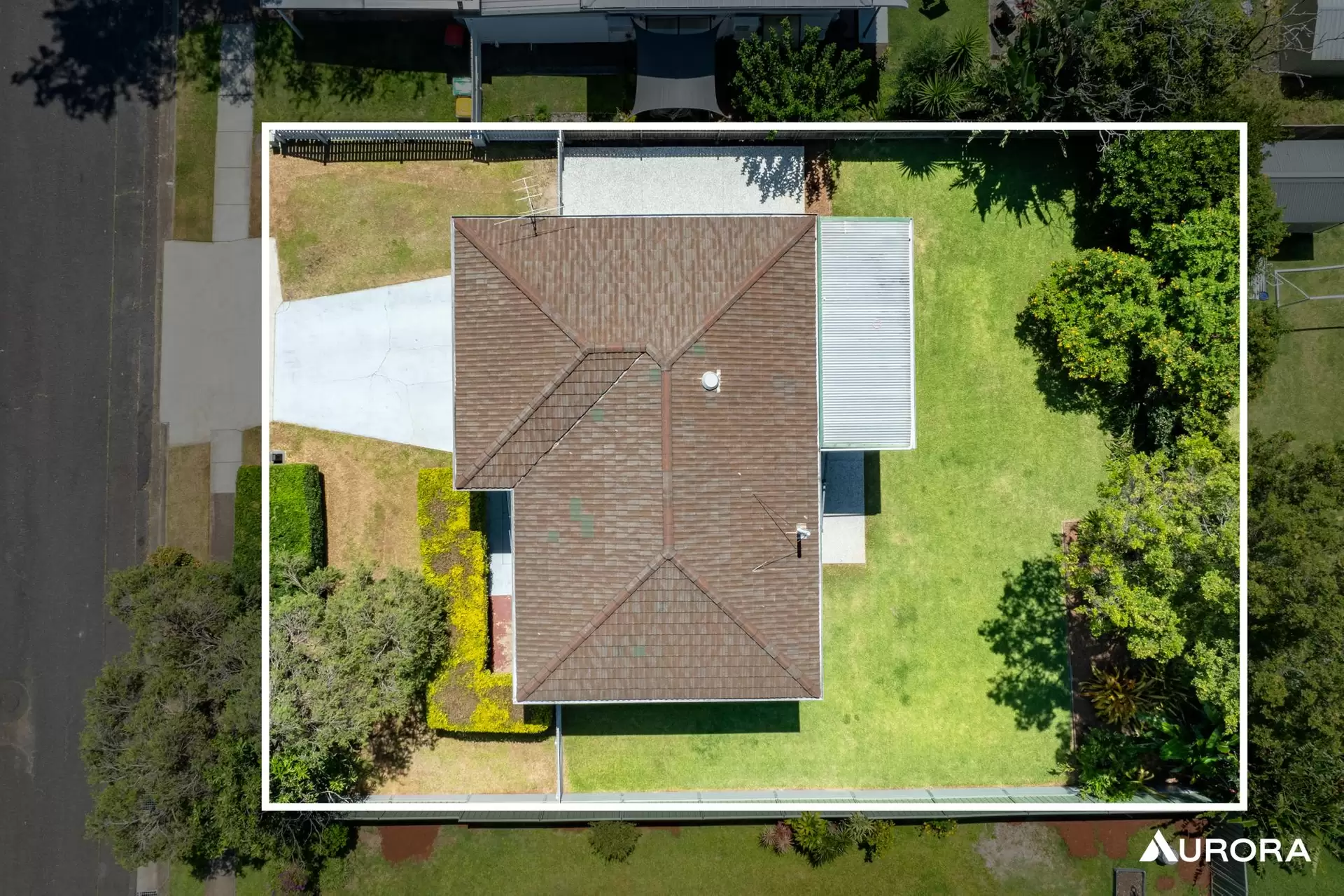 27 Radford Road, Manly West Sold by Aurora Property - image 1