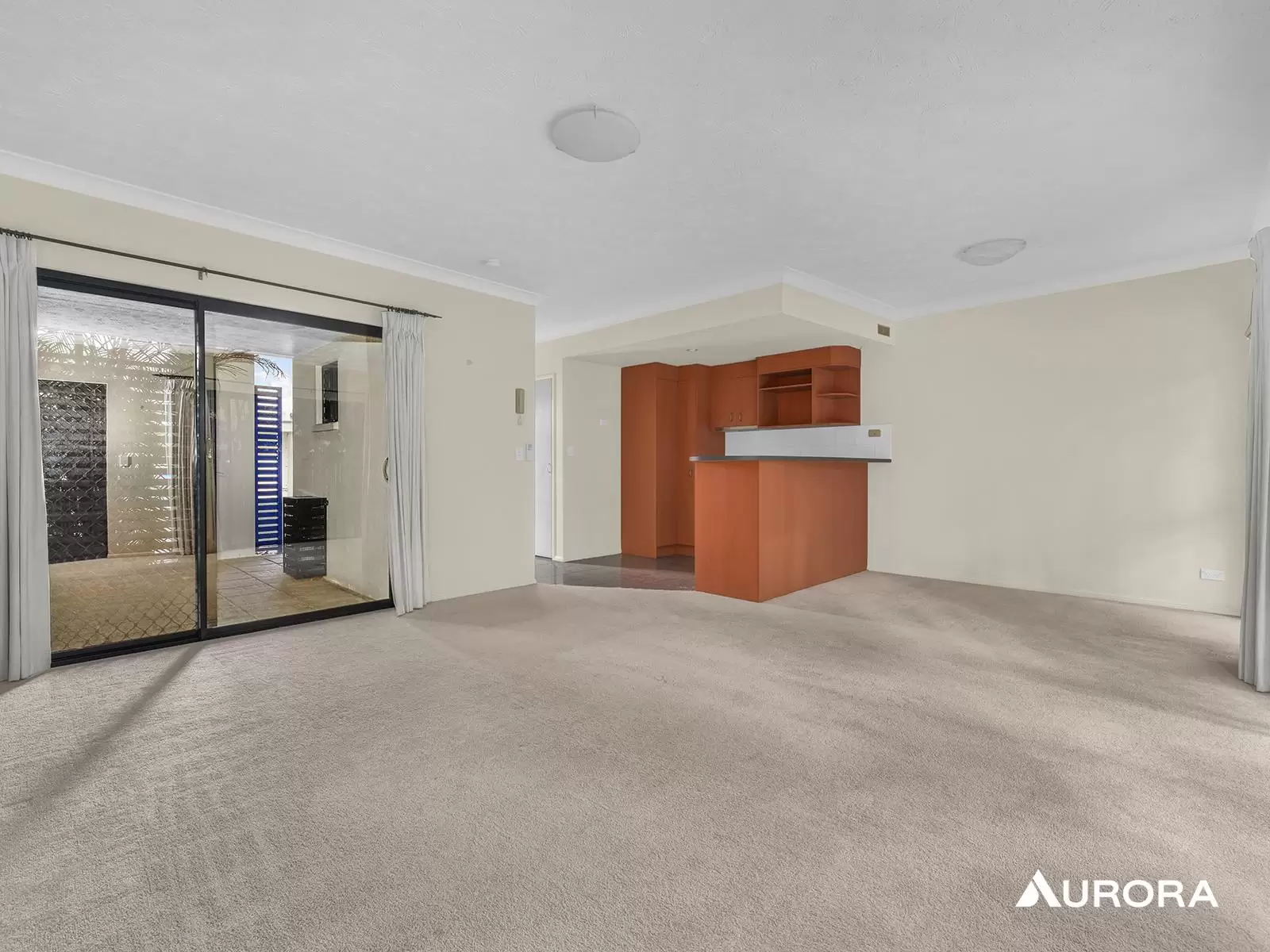 5/84 Kent Street, Hamilton Leased by Aurora Property - image 3