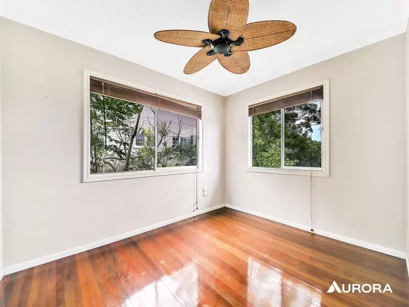 19 Banbury Street, Carina Leased by Aurora Property - image 9