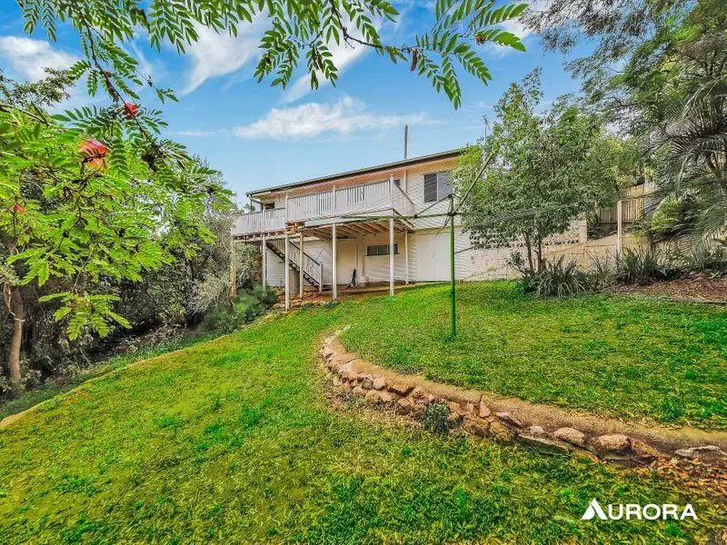19 Banbury Street, Carina Leased by Aurora Property - image 1