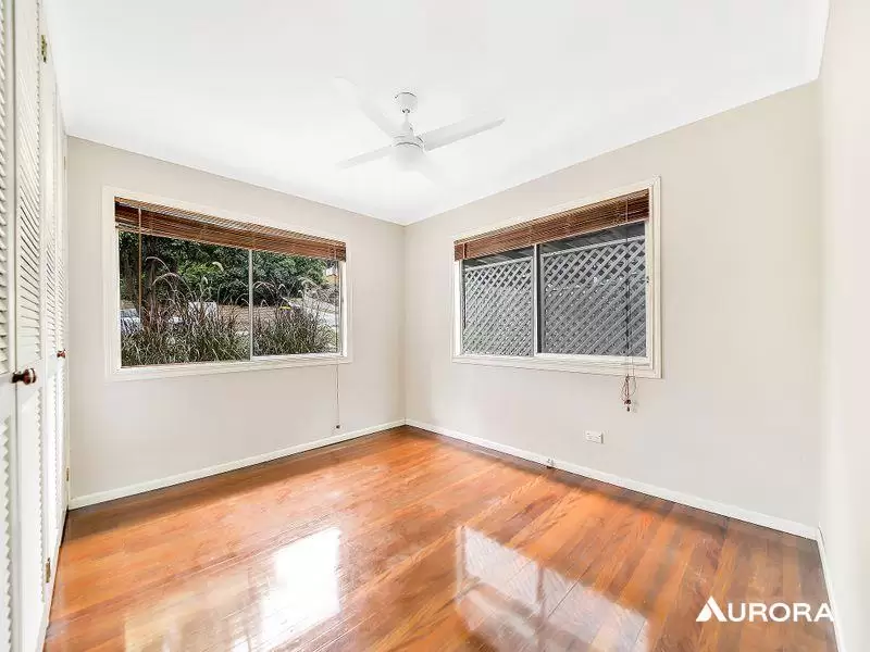 19 Banbury Street, Carina Leased by Aurora Property - image 6