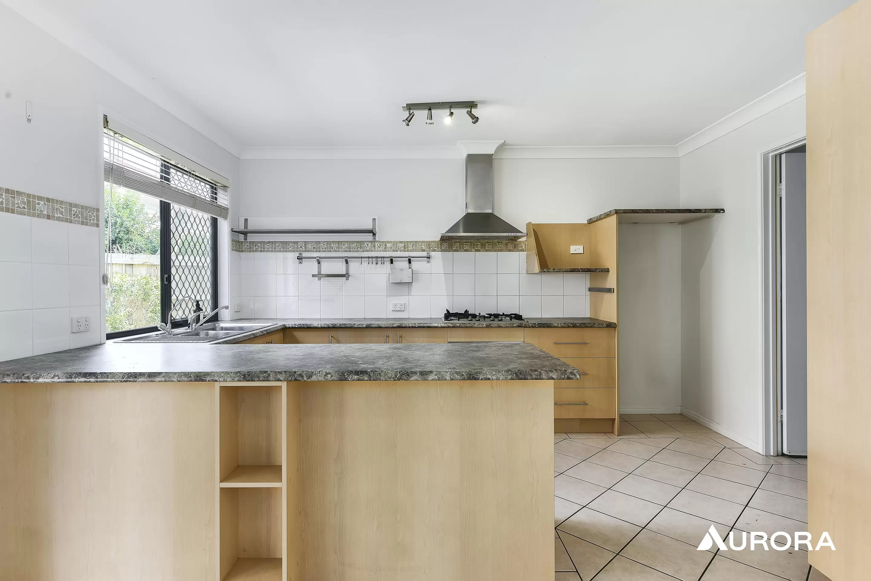 5/80 Wallace Street, Chermside Leased by Aurora Property - image 2