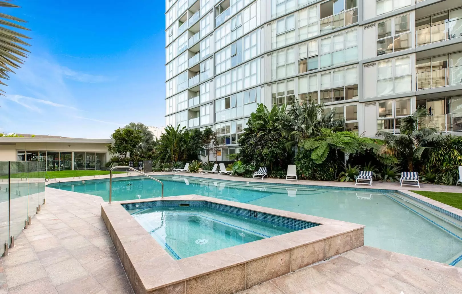 21209/37 Kyabra St, Newstead Sold by Aurora Property - image 9