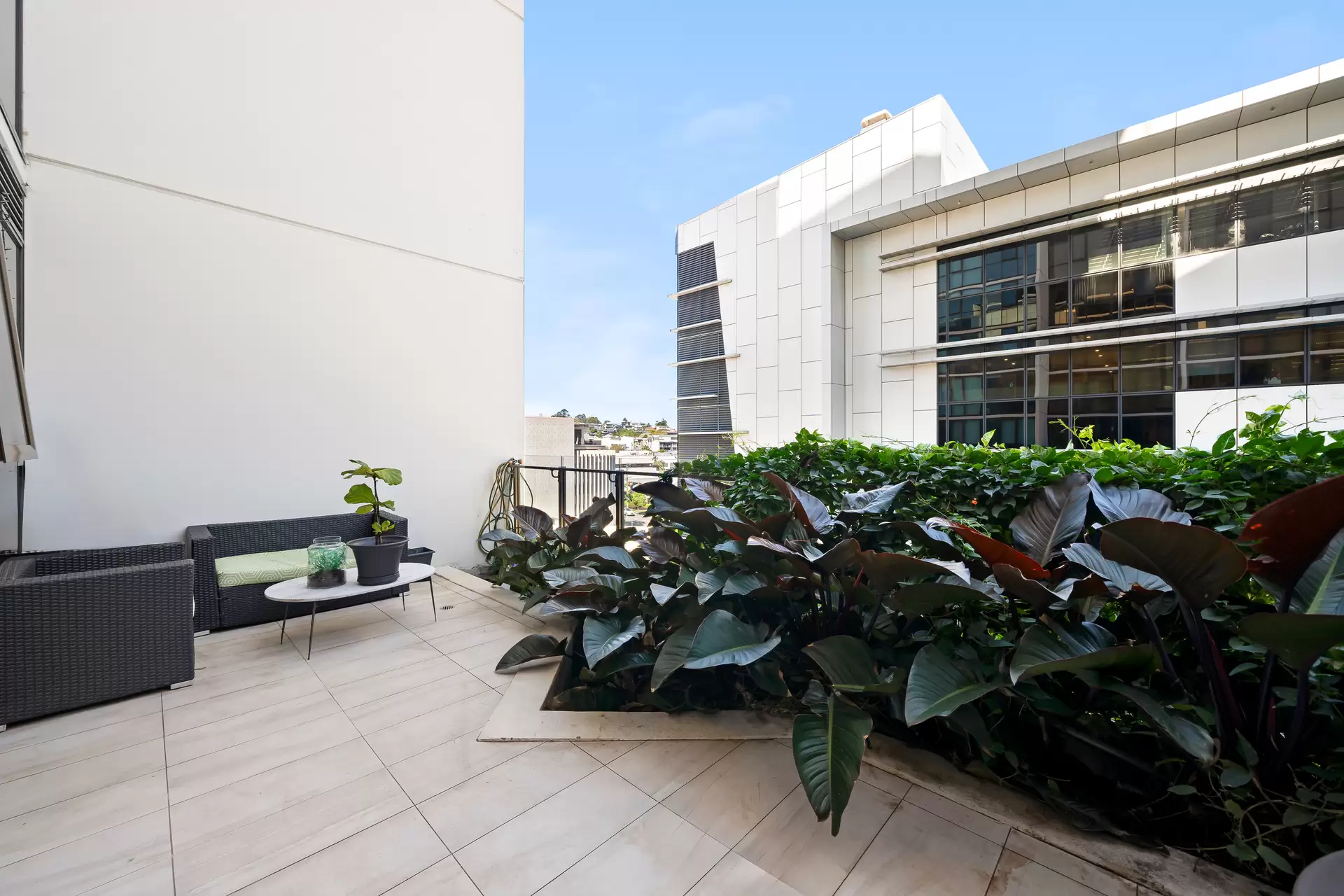 506/10 Stratton Street, Newstead Sold by Aurora Property - image 1