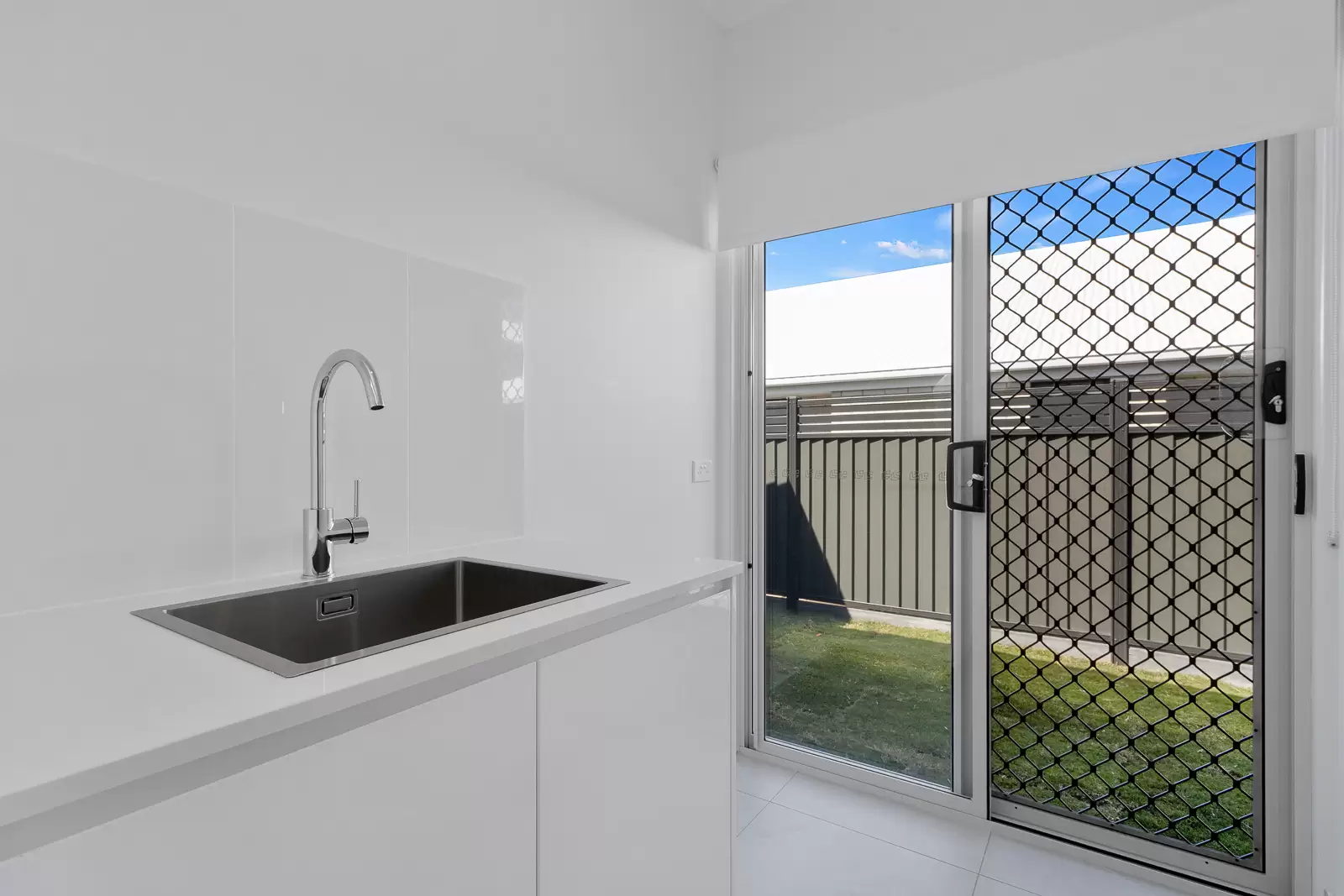 4 Hazell Circuit, Victoria Point Leased by Aurora Property - image 5