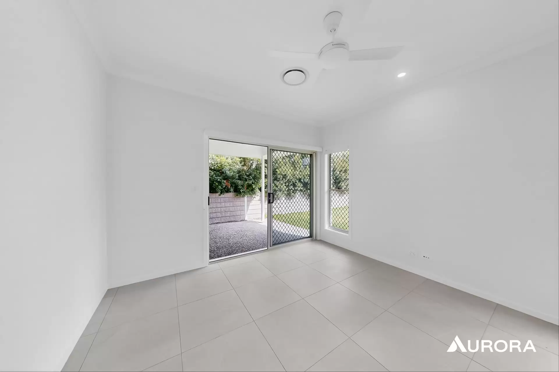 4 Hazell Circuit, Victoria Point Leased by Aurora Property - image 1