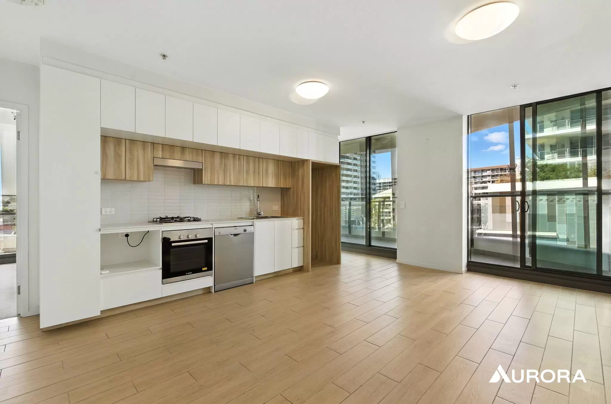 50402/37B Harbour Road, Hamilton Leased by Aurora Property - image 2