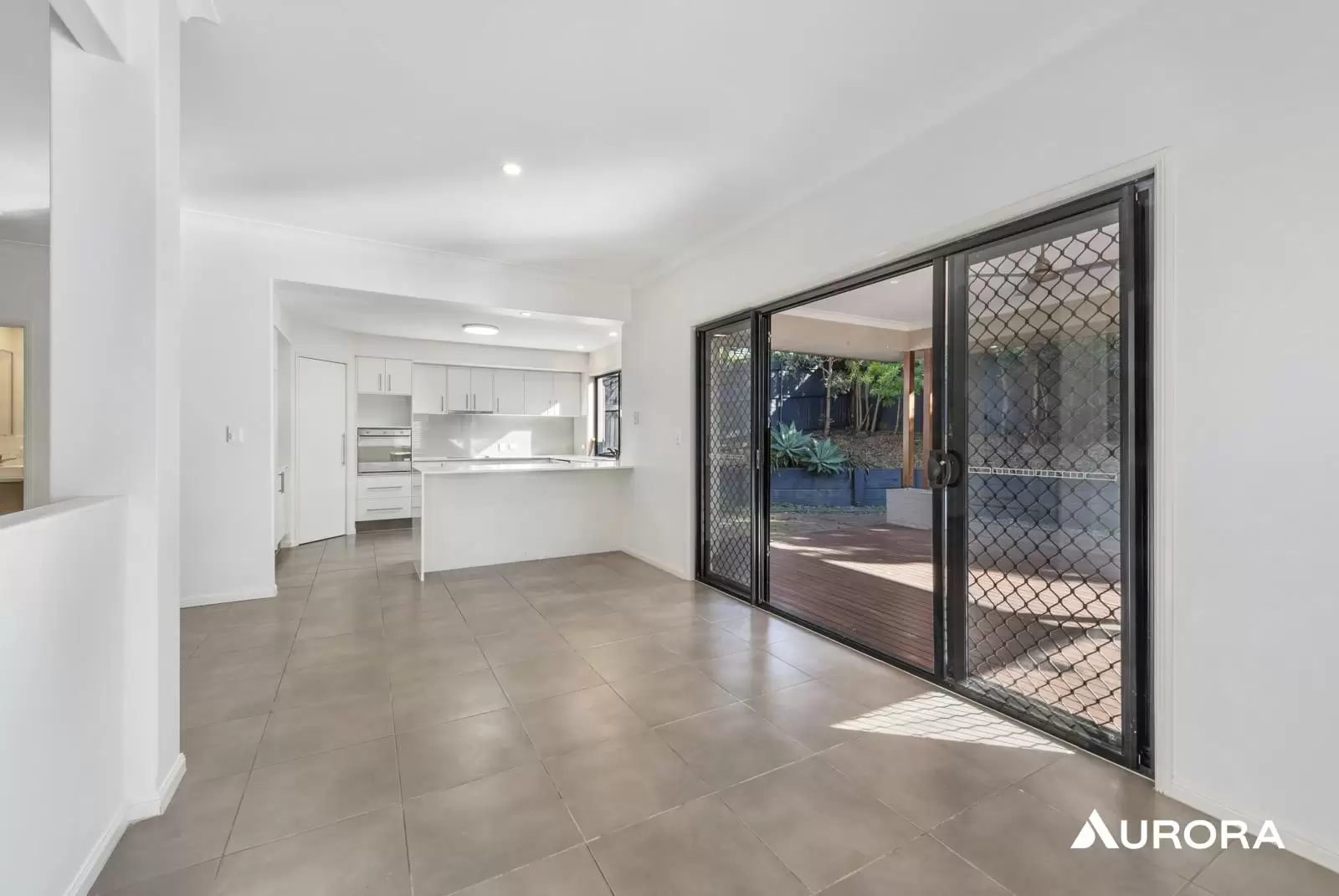 408 Chatsworth Road, Coorparoo Leased by Aurora Property - image 2