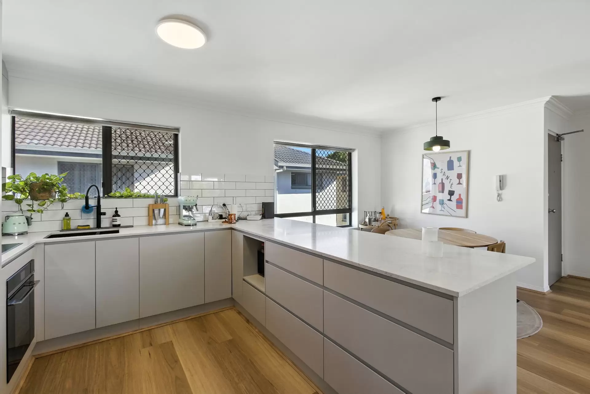 2/25 Wagner Road, Clayfield Leased by Aurora Property - image 1