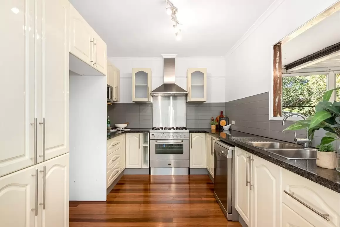 52 Weller Road, Tarragindi Sold by Aurora Property - image 3