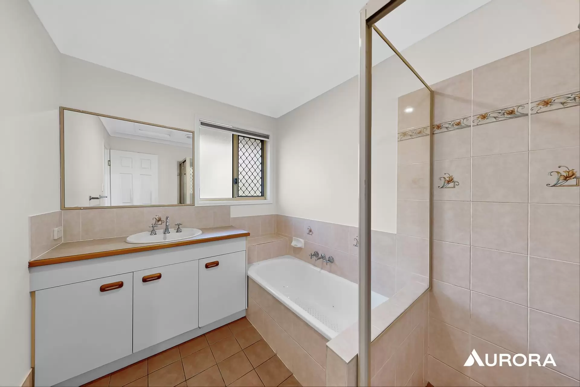 11 Roger Court, Redland Bay Leased by Aurora Property - image 1