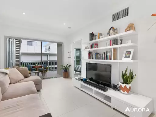 5/18 Barton Road, Hawthorne Leased by Aurora Property
