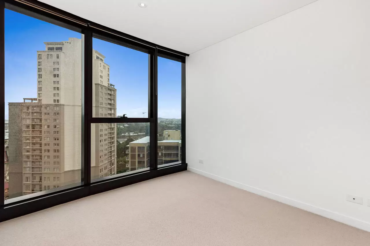 1916/222 Margaret Street, Brisbane City Sold by Aurora Property - image 3