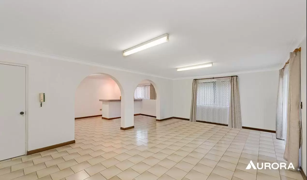 4 Firmiston Street, Carindale Leased by Aurora Property - image 2