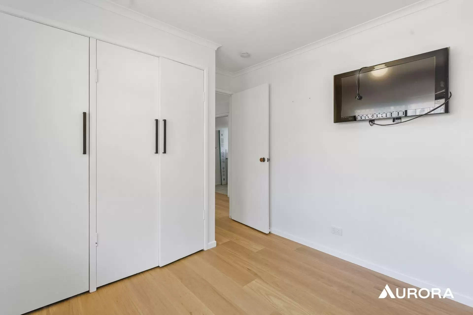 1/22 Cambridge St, Carina Heights Leased by Aurora Property - image 1